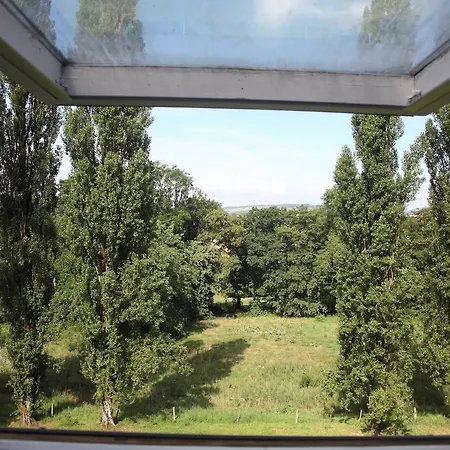 Chateau De Bellevue 2* Glaire-et-Villette